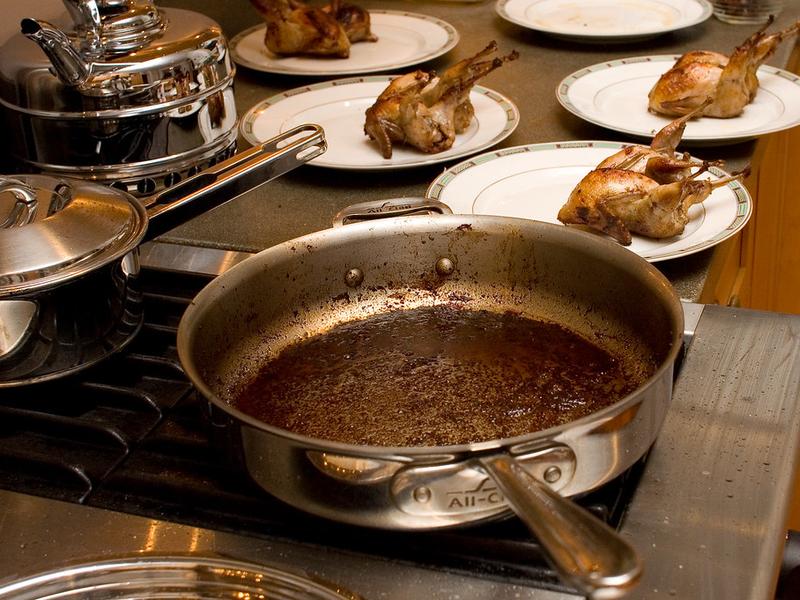 Complete pots and pans set